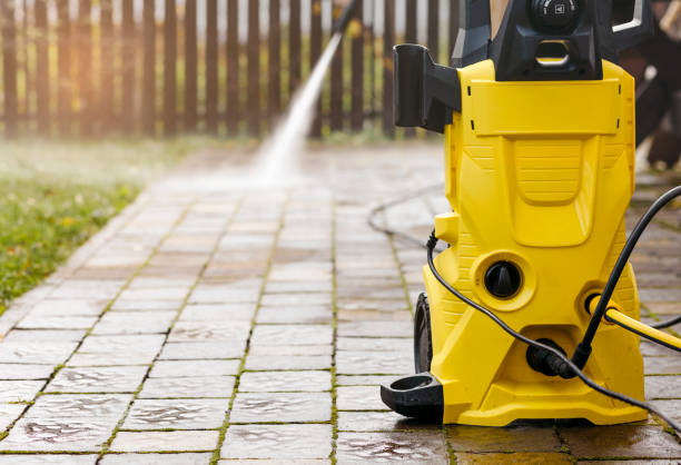 Best Spring Cleaning  in Hewlett, NY